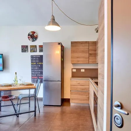 Il Sole House Feriehus Lierna