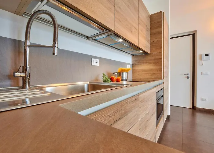 Il Sole House Semesterbostad Lierna